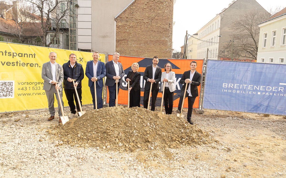 Spatenstich für das Projekt Rosi City Living in der Rosinagasse in Wien 