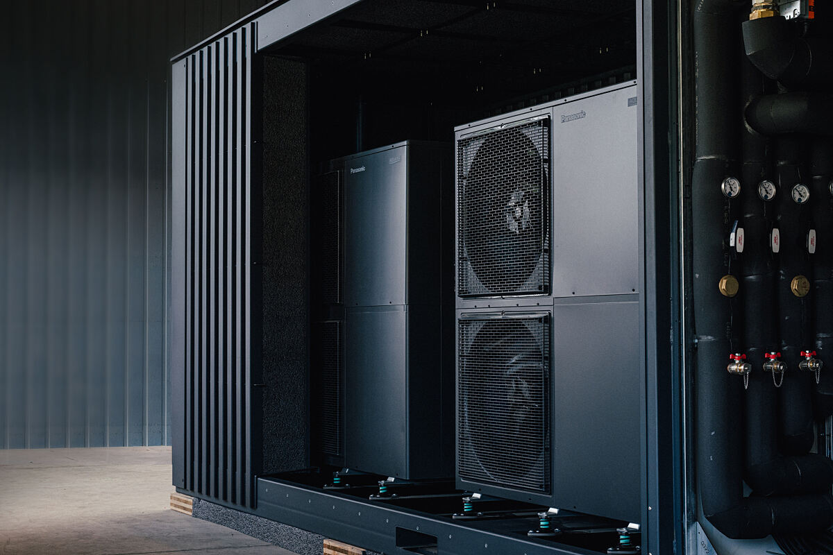 EnerCube und Panasonic fixieren strategische Partnerschaft